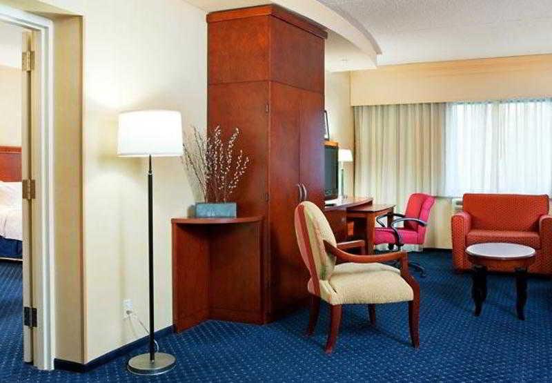 Courtyard Meade Bwi Business District Hotel 3*